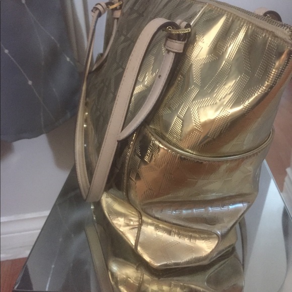 Authentic Michael Kors purse - Picture 3 of 4